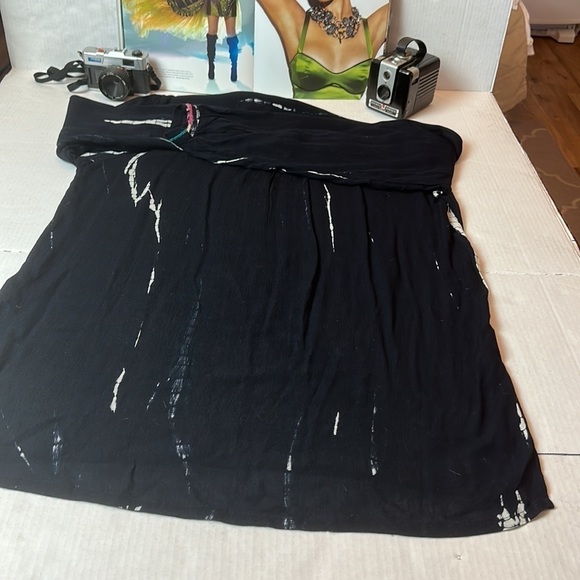 Soft surroundings sheer black tunic. - Picture 11 of 11